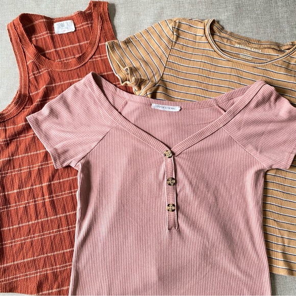 Size Small Bundle - Picture 1 of 8